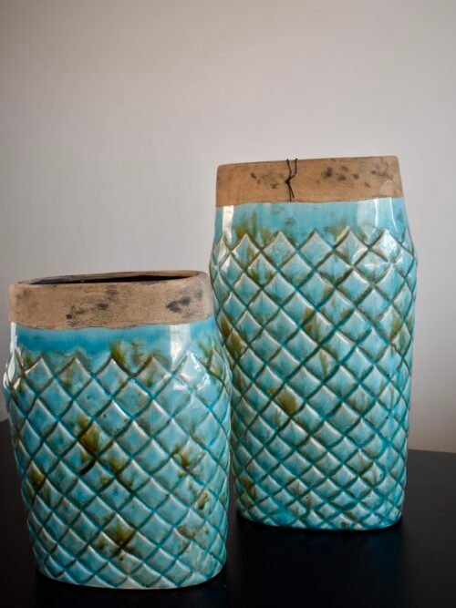 Rinkinys turkio spalvos molinių vazų