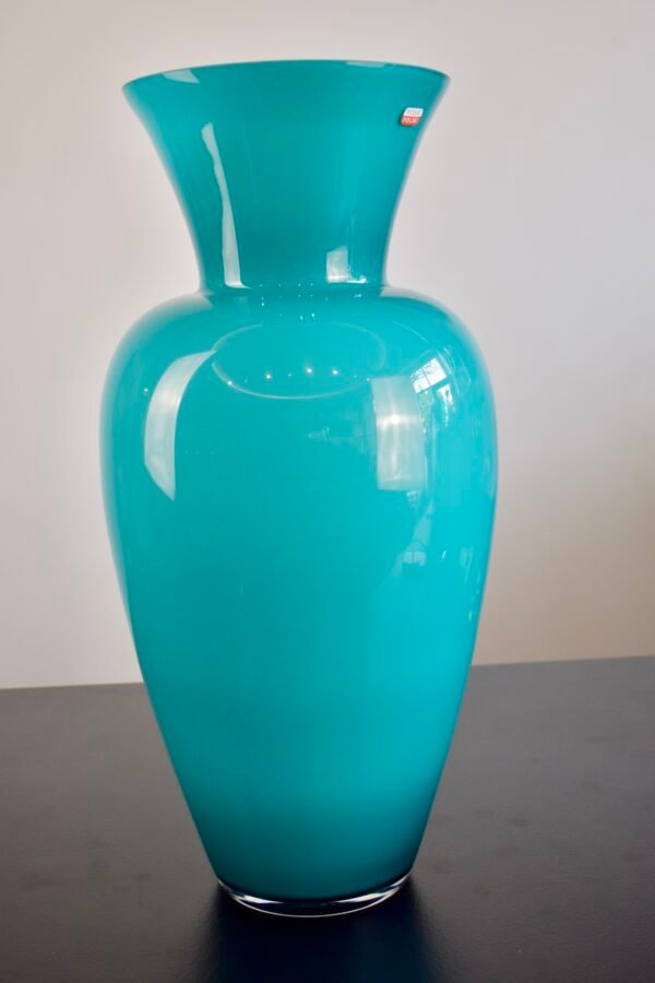 Turkio spalvos stiklinė vaza